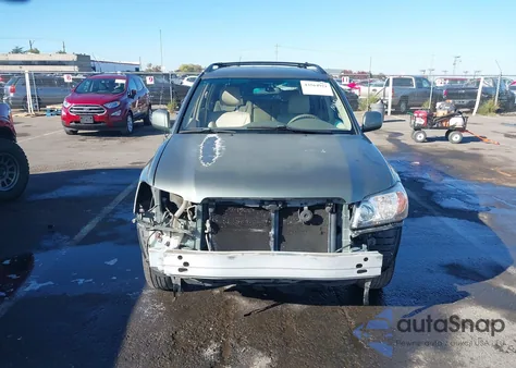 2005 Toyota Highlander V6 from USA, damaged, VIN JTEEP21A150118307